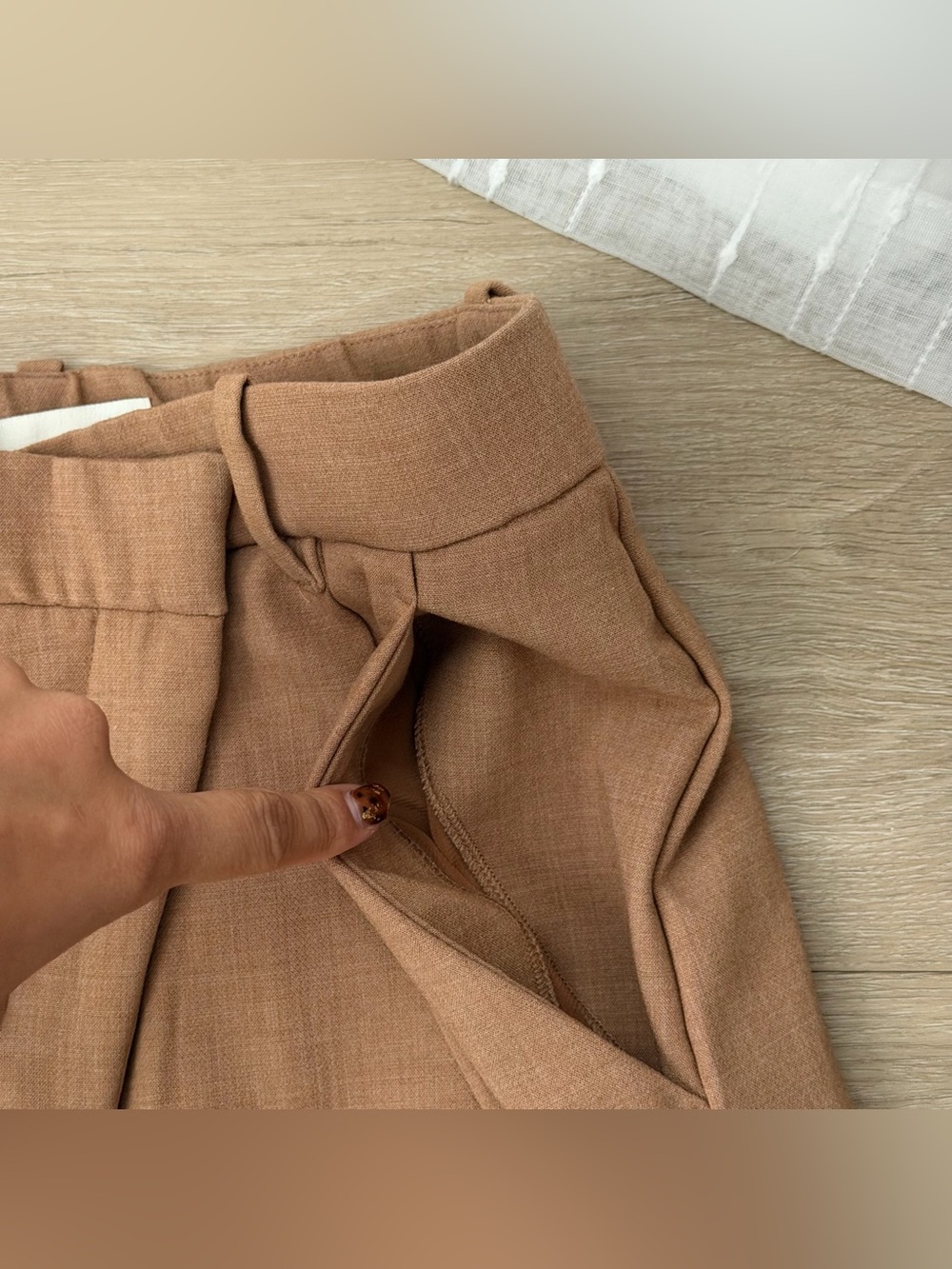 Abercrombie and Fitch Crossover Tailored Ultra Wide Leg Pants in the Brown - Picture 7 of 11